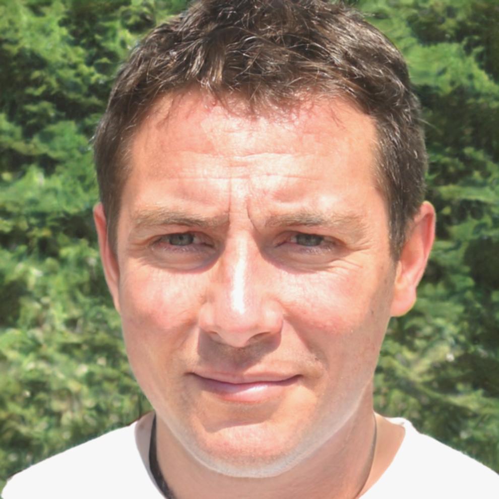 Emiliano Vázquez Herrera, Director de Programas Educativos